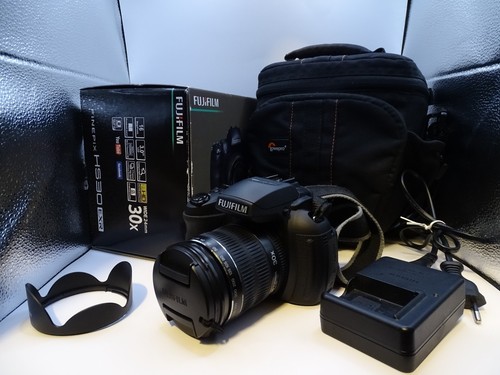 Fujifilm exr finepix - hs,